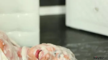 Creamed Up MILF Delight Screencap 93 on sinx.preview.netperv.com