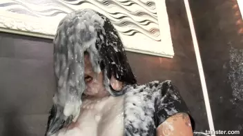 Slime surprise covers her completely Screencap 102 on sinx.preview.netperv.com