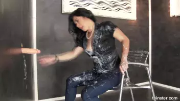 Slime surprise covers her completely Screencap 82 on sinx.preview.netperv.com