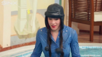 Sexy European Girls Swim In Clothes Screencap 52 on sinx.preview.netperv.com