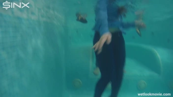 Sexy European Girls Swim In Clothes Screencap 65 on sinx.preview.netperv.com