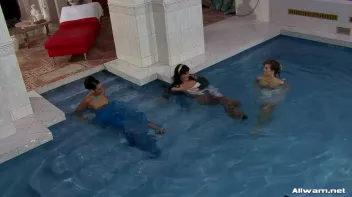 Pool Pals Keep It Nice and Cool Screencap 84 on sinx.preview.netperv.com