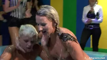 Glamorous Goo Girls Screencap 45 on sinx.preview.netperv.com