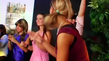 Head To Head In The Oil Pit Screencap 51 on sinx.preview.netperv.com