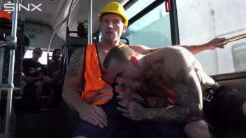 Stud Pays Builder For Gay Sex On The Bus Screencap 12 on sinx.preview.netperv.com
