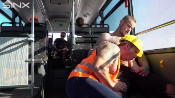 Stud Pays Builder For Gay Sex On The Bus Screencap 7 on sinx.preview.netperv.com