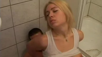 Freshly Showered Then Golden Showered Screencap 49 on sinx.preview.netperv.com