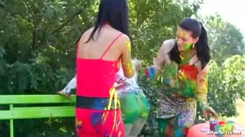 Extreme Finger Painting Goes Eurobabe Brawl Screencap 24 on sinx.preview.netperv.com