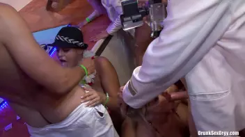 Cruise Ship CumSluts Part 3 Screencap 19 on sinx.preview.netperv.com