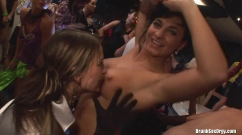 Hard Hat Hos Part 2 - Main Edit Screencap 55 on sinx.preview.netperv.com