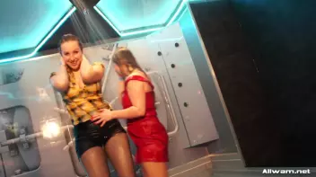 Wetlook Wonders Dance Their Asses Off Screencap 44 on sinx.preview.netperv.com