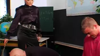 Squeal Like a Pig, Bitches! Screencap 70 on sinx.preview.netperv.com