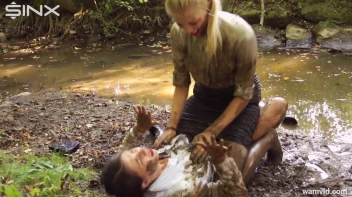 Bitchy WAM Catfight Takes Place In Stream Screencap 19 on sinx.preview.netperv.com