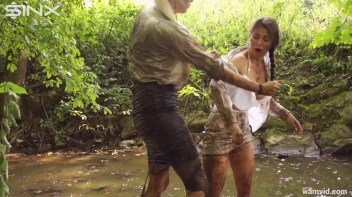 Bitchy WAM Catfight Takes Place In Stream Screencap 40 on sinx.preview.netperv.com