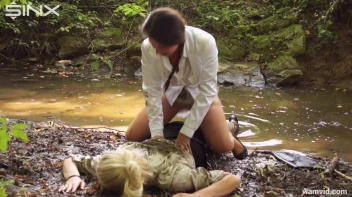 Bitchy WAM Catfight Takes Place In Stream Screencap 8 on sinx.preview.netperv.com