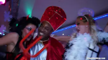 Winter Fuck Jam Part 2 - Cam 4 Screencap 75 on sinx.preview.netperv.com