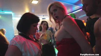Party Hardcore Gone Crazy Vol. 32 Part 3 - Cam 3 Screencap 16 on sinx.preview.netperv.com