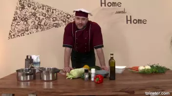 Eveline Dellai wants to know the secret ingredient Screencap 1 on sinx.preview.netperv.com