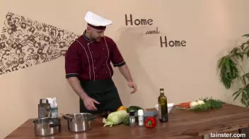 Eveline Dellai wants to know the secret ingredient Screencap 2 on sinx.preview.netperv.com