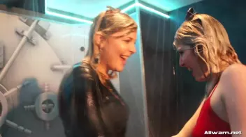 Dancing Up A Storm Screencap 37 on sinx.preview.netperv.com