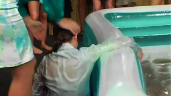 Slide On In To The Oil, Ladies Screencap 3 on sinx.preview.netperv.com