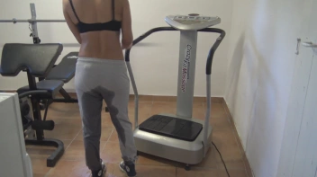 Crazy Piss Massage - das ging wohl in die Hose Screencap 31 on sinx.preview.netperv.com