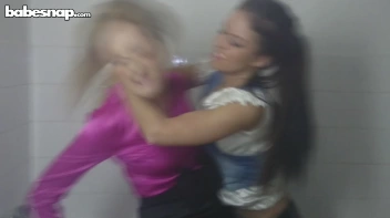 Delivering Up A Slice Of Catfight! Screencap 19 on sinx.preview.netperv.com