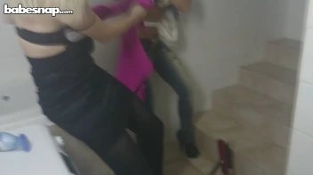 Delivering Up A Slice Of Catfight! Screencap 23 on sinx.preview.netperv.com