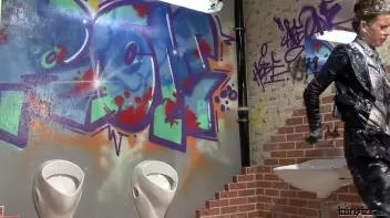 Gloves Won't Protect Her From The Slime Blast! Screencap 92 on sinx.preview.netperv.com