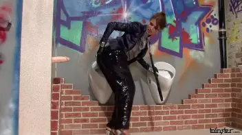 Gloves Won't Protect Her From The Slime Blast! Screencap 36 on sinx.preview.netperv.com