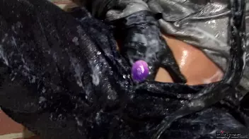 Gloves Won't Protect Her From The Slime Blast! Screencap 64 on sinx.preview.netperv.com