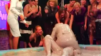 Dionne Darling vs. Christina Lee Screencap 21 on sinx.preview.netperv.com