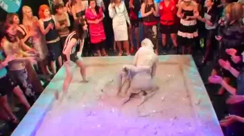 Dionne Darling vs. Christina Lee Screencap 68 on sinx.preview.netperv.com