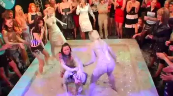 Dionne Darling vs. Christina Lee Screencap 83 on sinx.preview.netperv.com