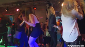 Party Hardcore Gone Crazy Vol. 37 Part 7 - Cam 2 Screencap 28 on sinx.preview.netperv.com