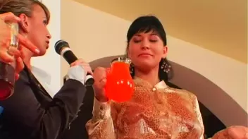 Prague Juice-Off! Screencap 28 on sinx.preview.netperv.com