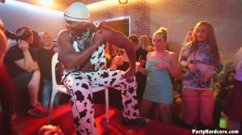 Party Hardcore Gone Crazy Vol. 38 Part 6 - Cam 3 Screencap 53 on sinx.preview.netperv.com