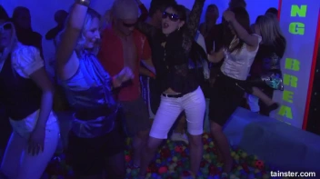 Spring Break Blow-Out Part 1 - Main Edit Screencap 26 on sinx.preview.netperv.com