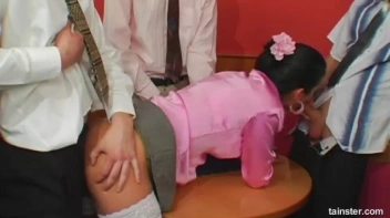 Holly Popped Screencap 20 on sinx.preview.netperv.com