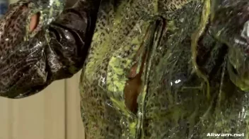 Lesbo Cooking 101 Screencap 115 on sinx.preview.netperv.com