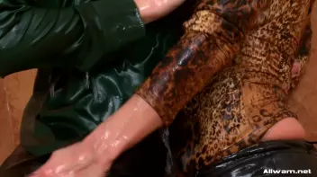 Shaving Cream Shenanigans Screencap 113 on sinx.preview.netperv.com