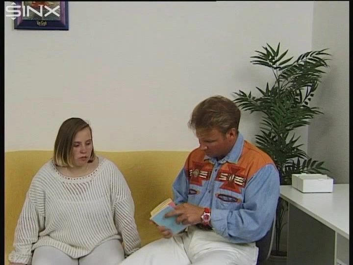 Renate lässt mit dem Dildo ficken on sinx.preview.netperv.com