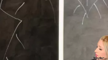 Uma’s curiosity leads to a cum bath Screencap 10 on sinx.preview.netperv.com