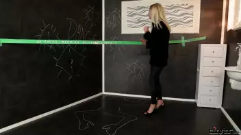 Uma’s curiosity leads to a cum bath Screencap 4 on sinx.preview.netperv.com