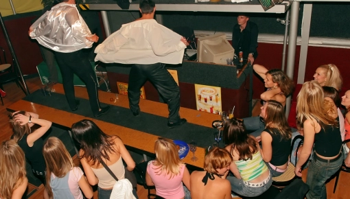 Latest deal - Party Hardcore Vol. 85 Part 2 - Cam 1