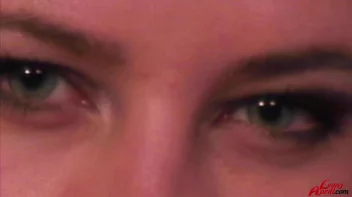 An Hour In Leony's Kinky World Screencap 96 on sinx.preview.netperv.com