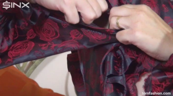 Horny Housewife Shreds and Bares All Screencap 36 on sinx.preview.netperv.com