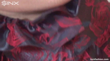 Horny Housewife Shreds and Bares All Screencap 54 on sinx.preview.netperv.com