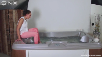 Playful Brunette's Solo Hot Tub Fun Screencap 19 on sinx.preview.netperv.com