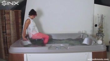 Playful Brunette's Solo Hot Tub Fun Screencap 37 on sinx.preview.netperv.com